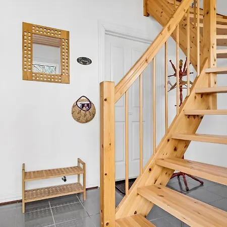 Beautiful In With 2 Bedrooms And Wifi 2 Apartment Sabro