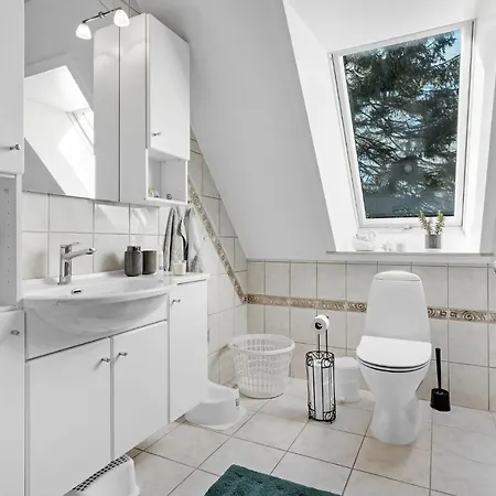 Beautiful In With 2 Bedrooms And Wifi 2 Apartment Sabro